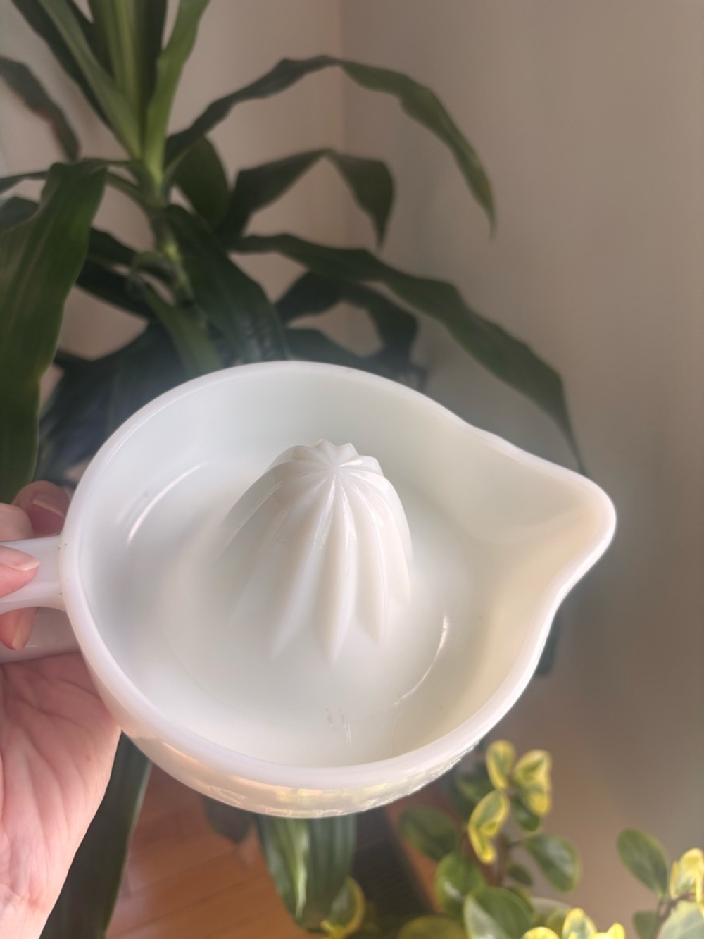 Vintage Sunkist White Milk Glass Reamer Juicer